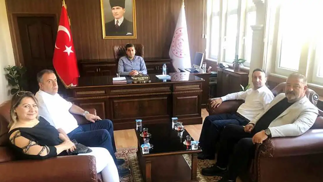 Maskar' Akçadağ'ımıza Hizmet Yapan Herkes Başımızın Tacıdır'