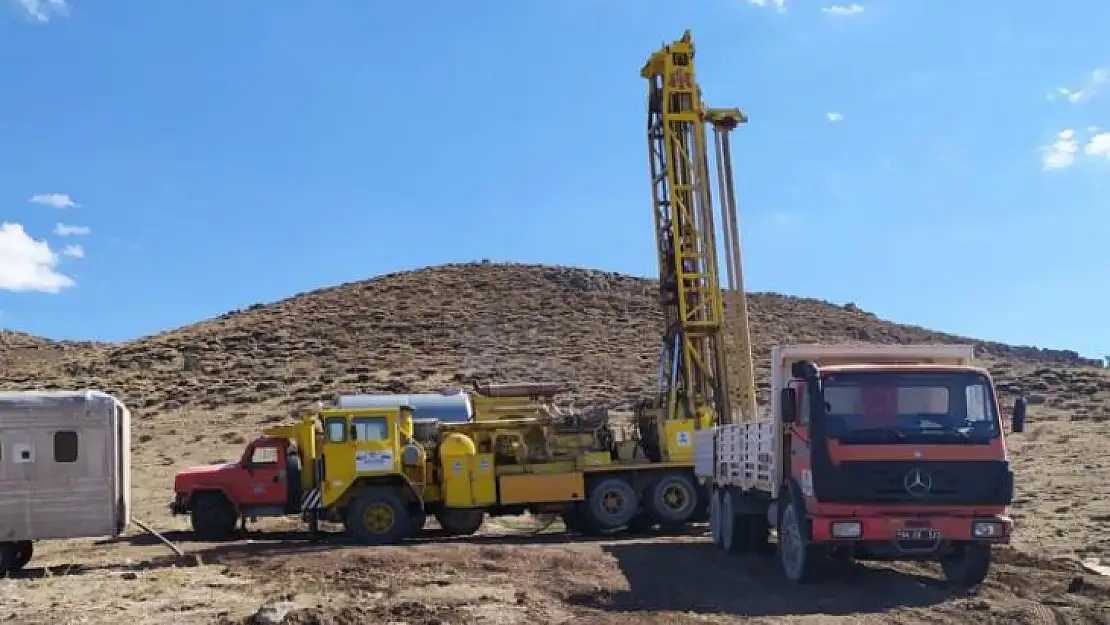 Merada Açılan Sondaj Kuyusunda Saniyede 1 Litre Su