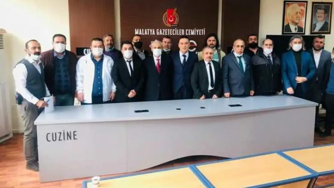 MGC:  24 Temmuz Gazetecilerin Sansürle Mücadele Günüdür