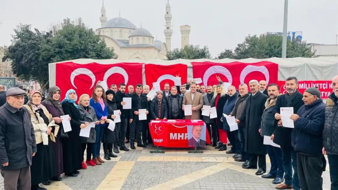 MHP Malatya İl Başkanlığından Yeni Üye Kayıt Standı
