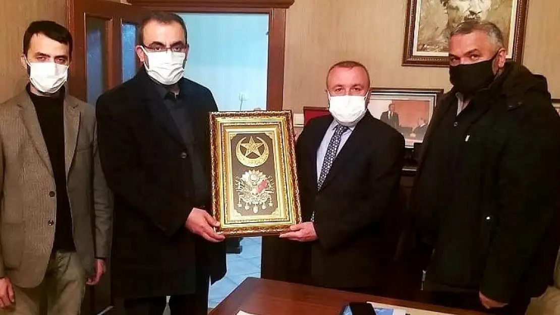 MHP MYK Üyesi Ekici'ye Özel Misafirler