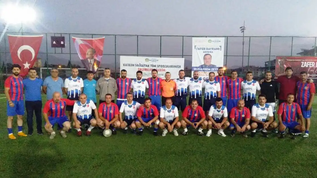 Muharrem Zeyno Anısına Futbol Turnuvası Çeyrek Final