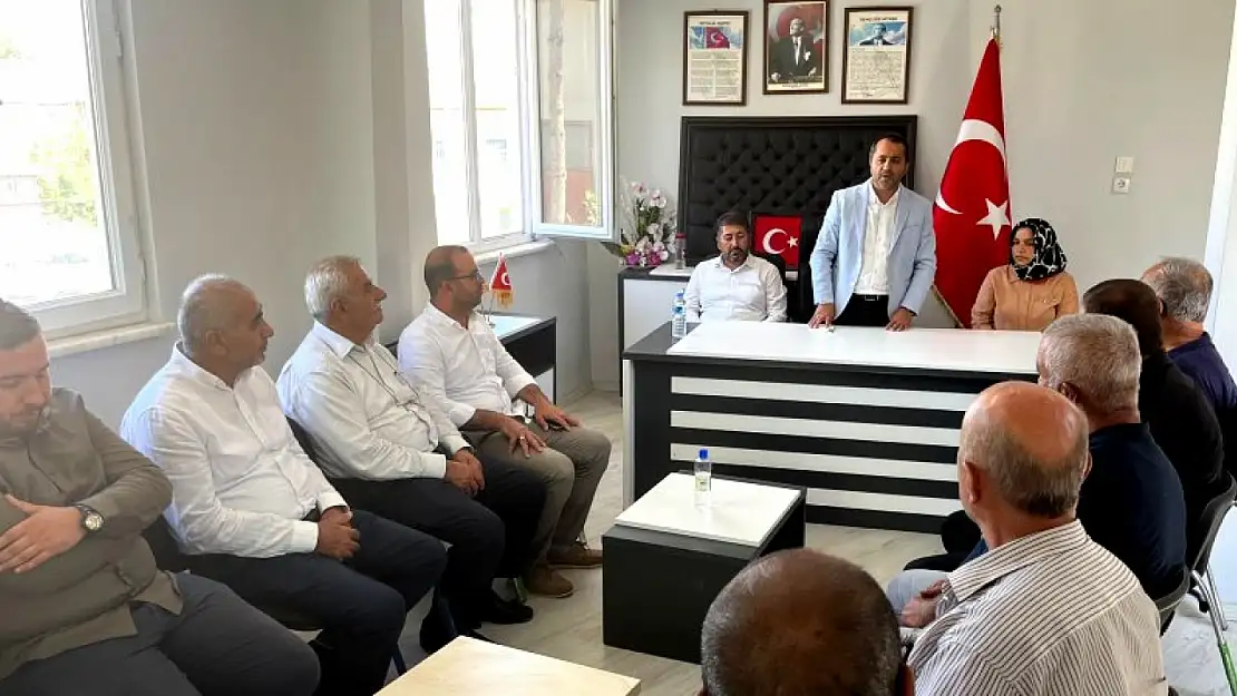 Mv. Prof. Dr. Babacan Akçadağ İlçe Teşkilatıyla Buluştu