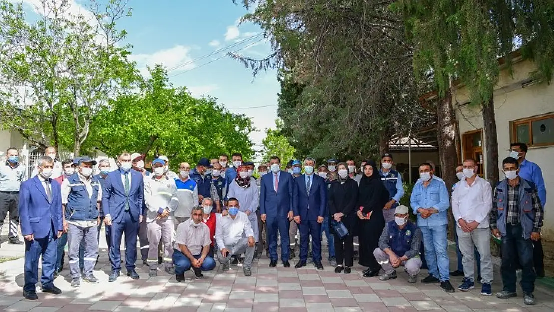 Pandemi Sürecinde Kutsal Bir Görev İfa Ediyorsunuz