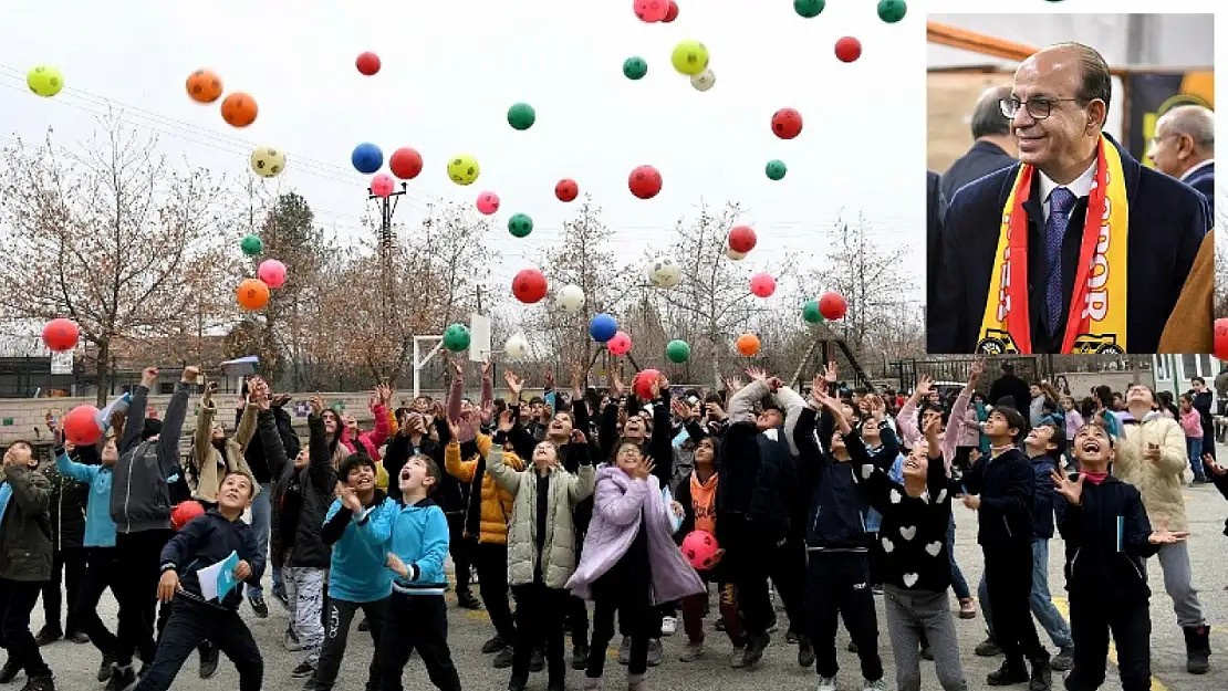 Prof. Dr. Geçit' Sağlıklı Bir Gelecek, Sağlıklı Nesillerle İnşa Edilir'