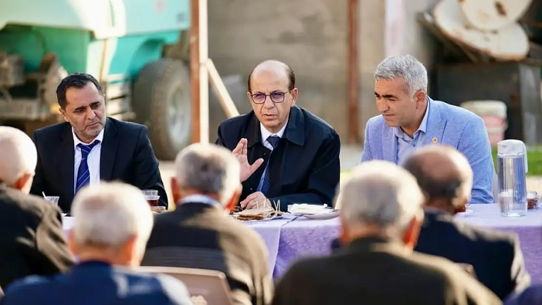 Prof. Dr. Geçit' Yeşilyurt'u Çözüm Odaklı Belediyecilikle Ayağa Kaldıracağız'