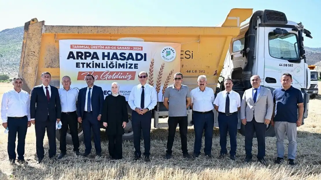 Prof. Dr. İlhan Geçit' Çiftçilerimizin Her Zaman Yanındayız'