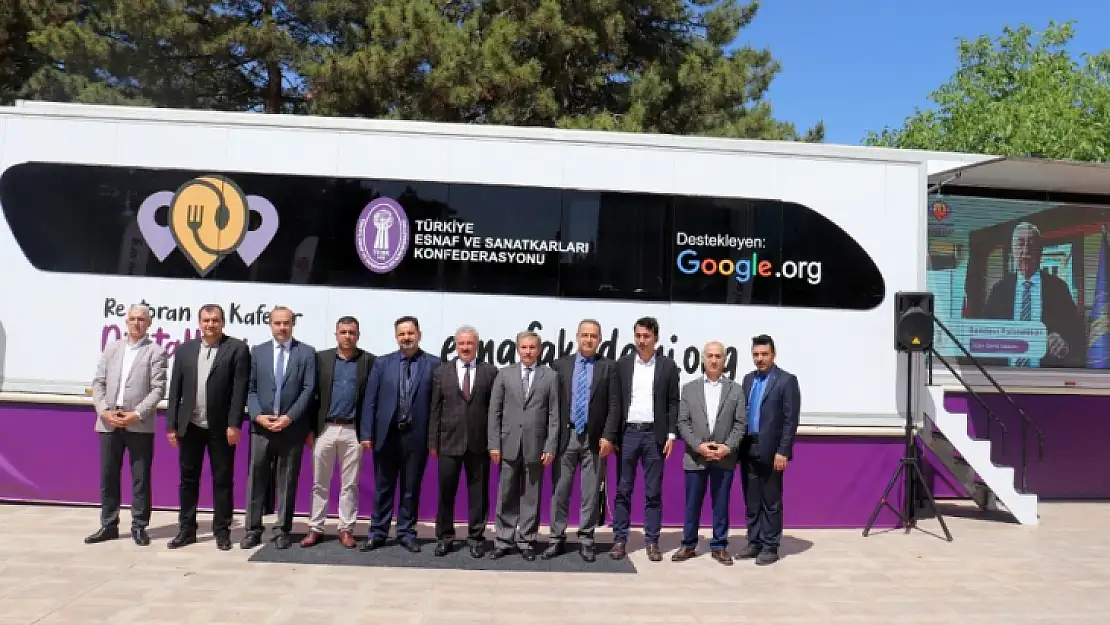 'Restoran ve Kafeler Dijitalleşiyor' Projesi