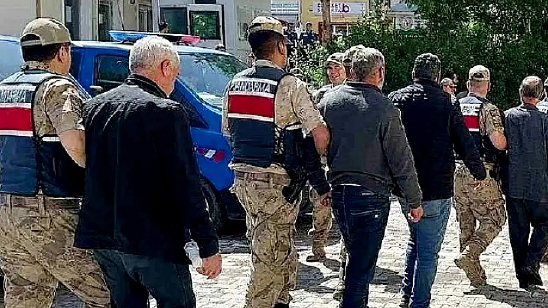 Rüşvete Karışan Köy Muhtarları Görevden Alındı