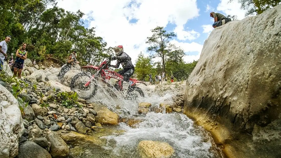 Seatoskyenduro Motosiklet Yarışı Öncesinde Heyecan Dorukta