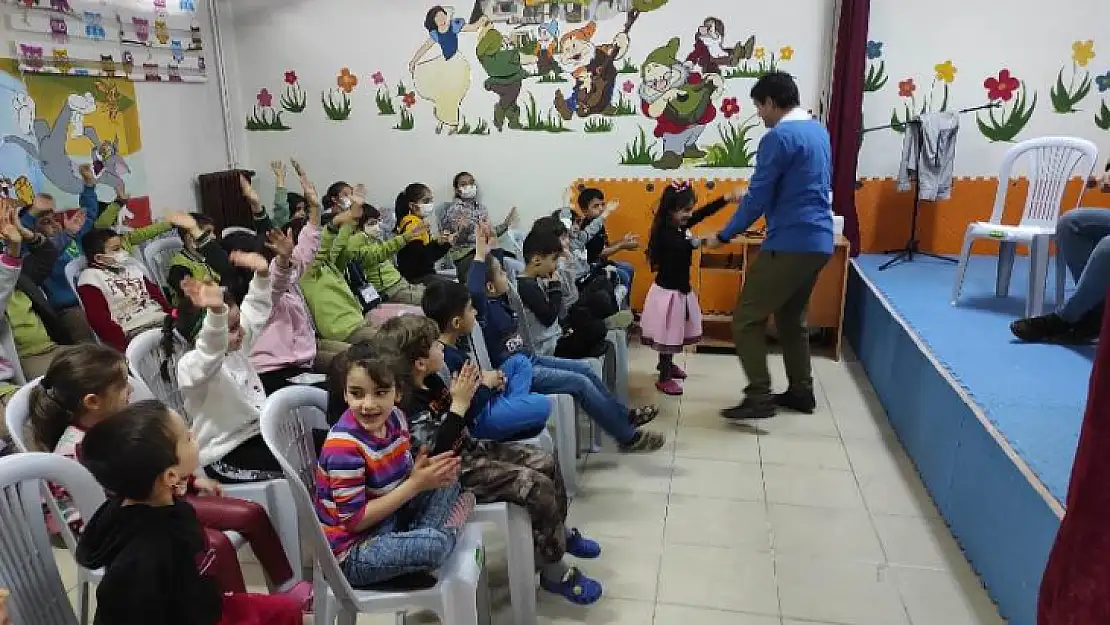 Şehir Tiyatrosu Etkinliklerine Devam