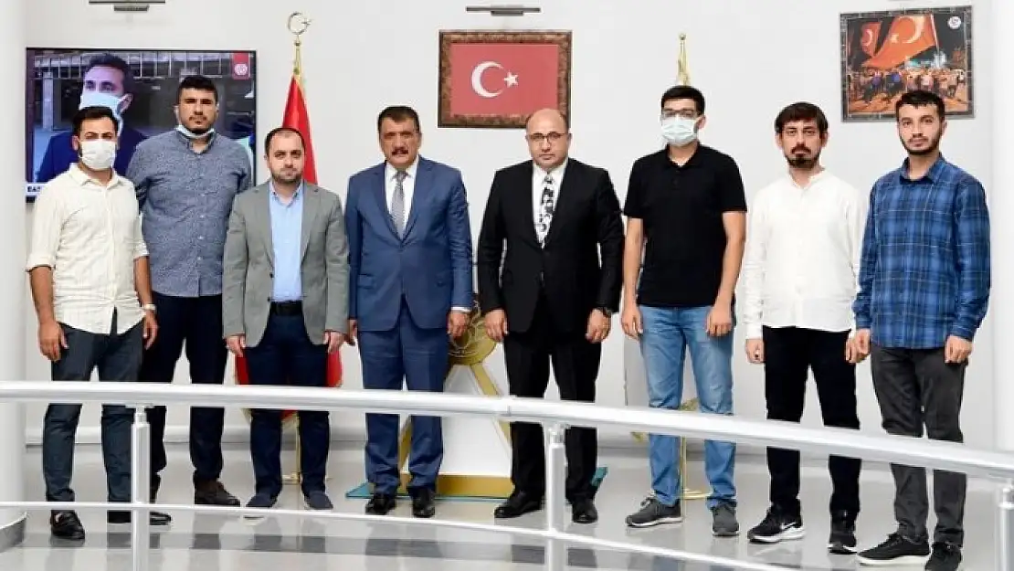 Siyaset Bilimci Prof. Dr. Şahin'den Başkan Gürkan'a Ziyaret