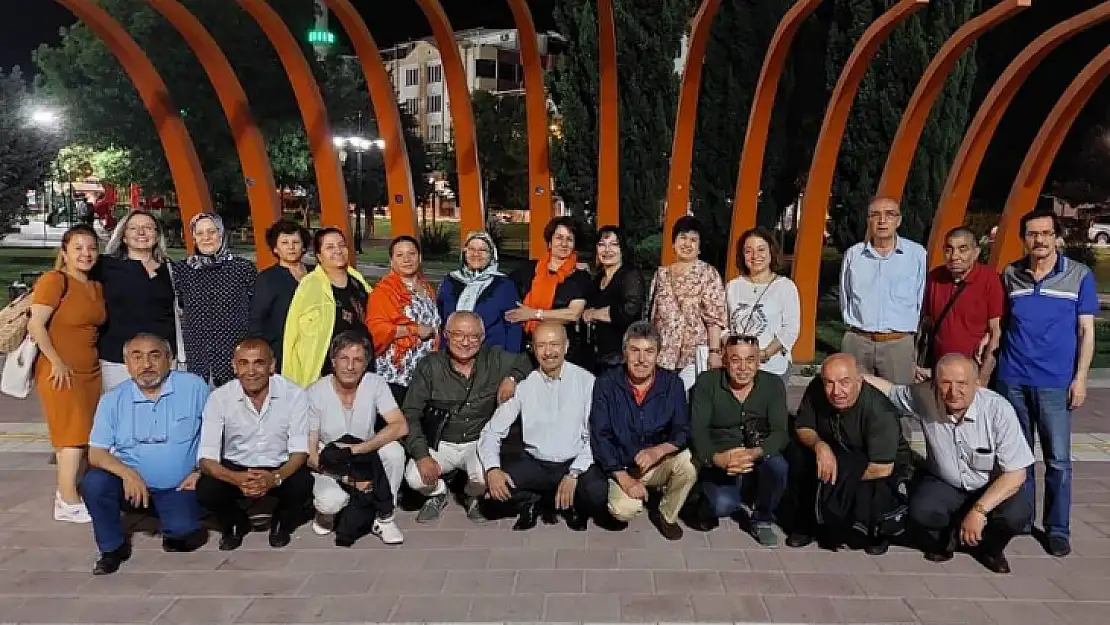 Turan Emeksiz 77 Mezunları Buluştu