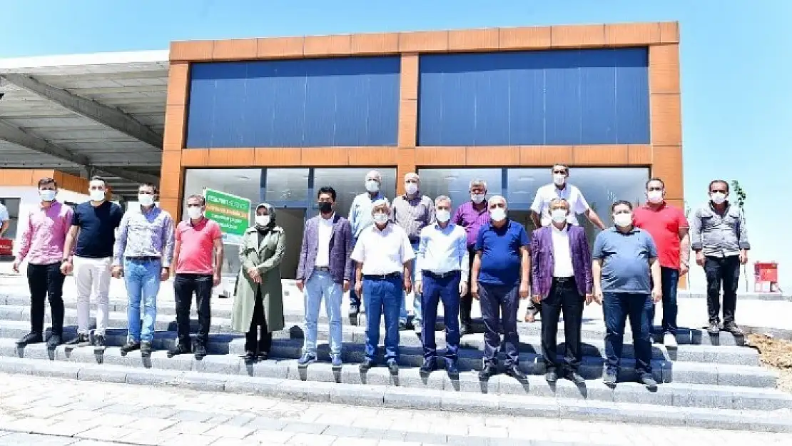 Yeşiltepe Mahalle Muhtarlarından Başkan Çınar'a Hizmet Teşekkürü