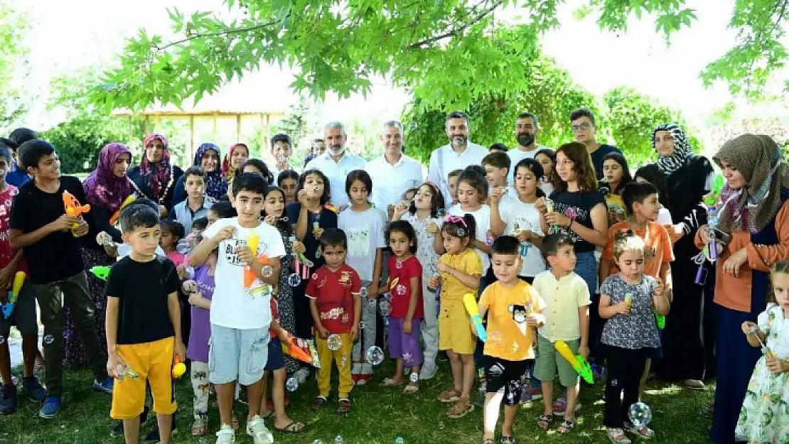 Yeşilyurt Belediyesi' İyilik Makası' projesi Topsöğüt Mahallesinde