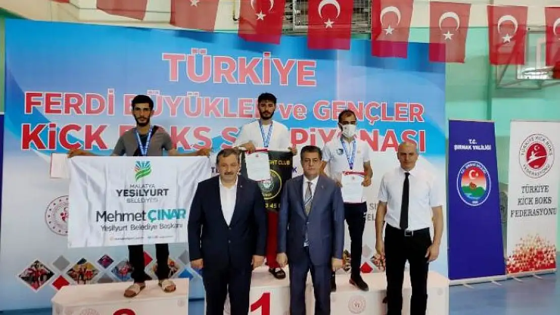 Yeşilyurt Belediyesi Kıck-Boks Sporcuları, Şırnak'tan Başarılarla Döndü