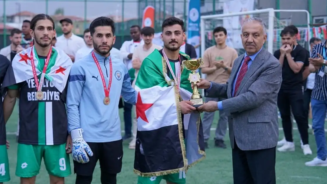 Yeşilyurt Futbol Turnuvasında Suriye Karması Şampiyon