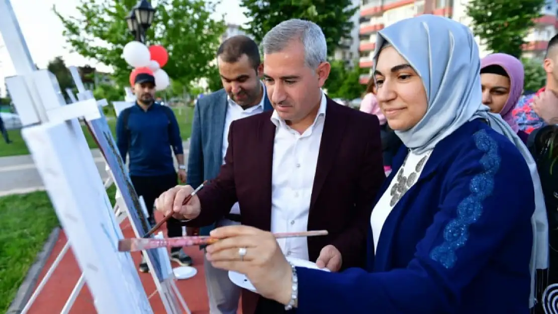 Yeşilyurt Kent Konseyi'nde Düzenlenen Sanat Şenliğinde Coşku Dolu Anlar