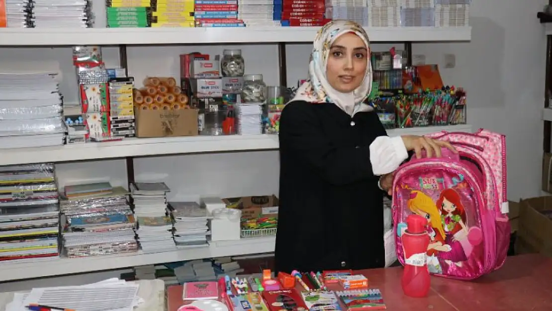 Yetimler Kervanından Depremzede Çocuklara Kırtasiye Yardımı