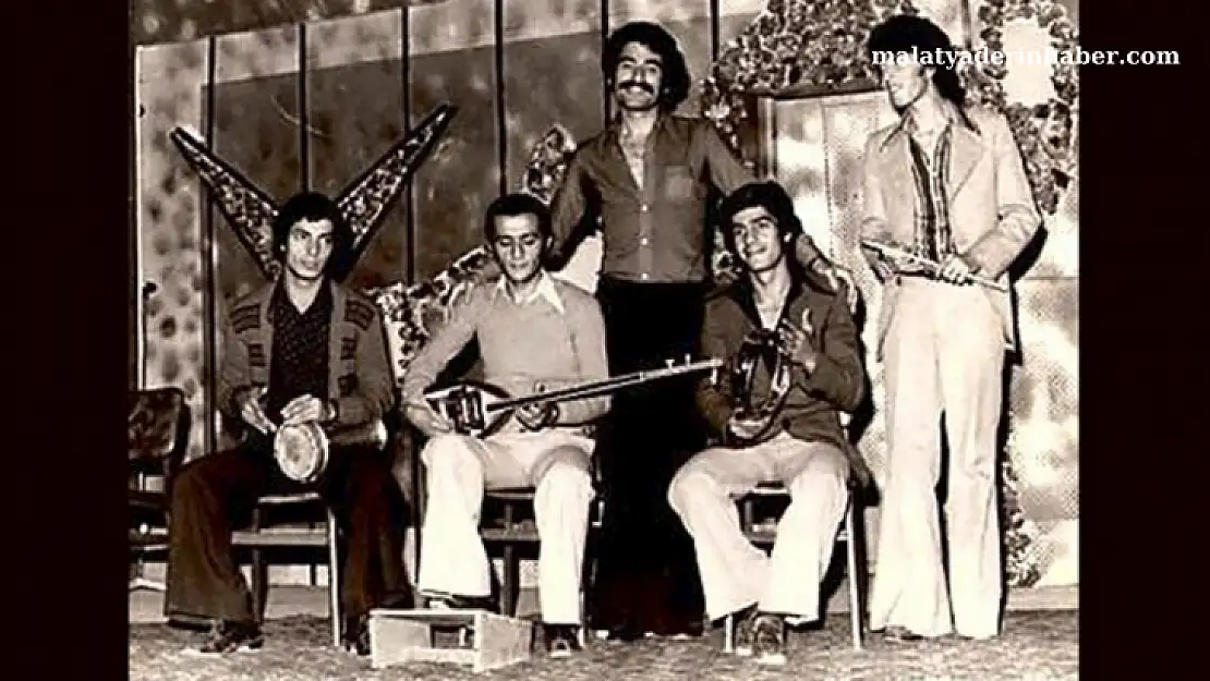 Yıl 1976 İbrahim Tatlıses Malatya'da Sahne de...