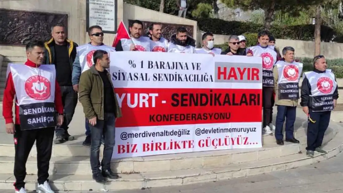 Yurt Sendikaları Konfederasyonu %1 Sendikalaşma Barajına Karşı Ankara'ya Yürüyor