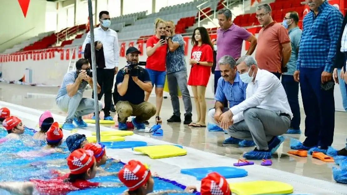 'Yüzme Bilmeyen Çocuğumuz Kalmasın'