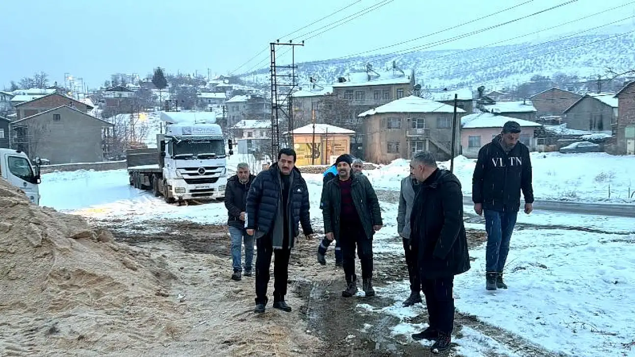 Başkan Taşkın, Karla Mücadele Çalışmalarını Sahada İnceledi