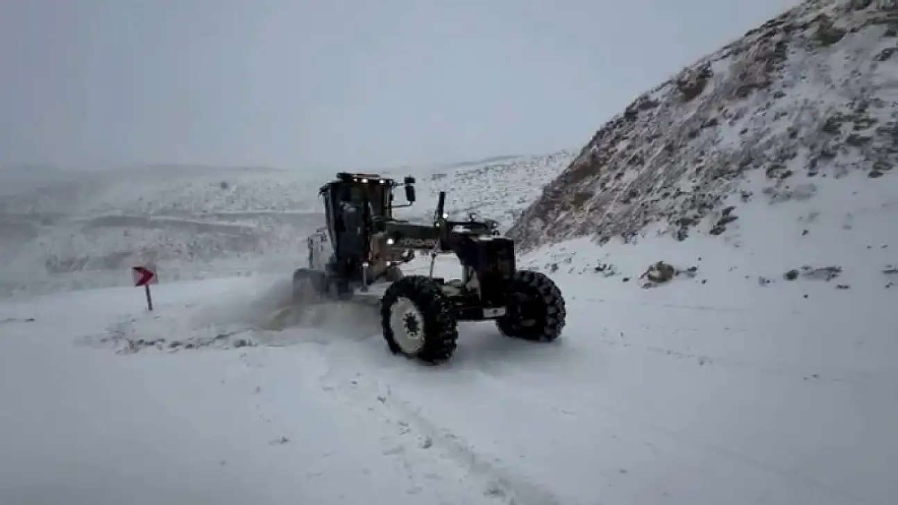 Büyükşehir Belediyesi 149 Mahallede Yol Açma Çalışmalarına Devam Ediyor