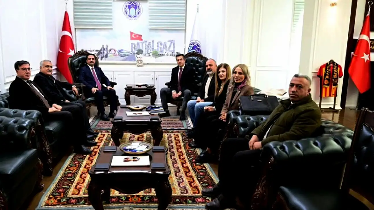 CHP Battalgazi İlçe Teşkilatından Başkan Taşkın'a Ziyaret