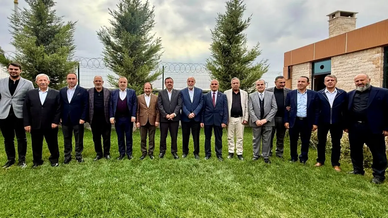 Ömer Faruk Öz Sanayici İş İnsanlarıyla Buluştu