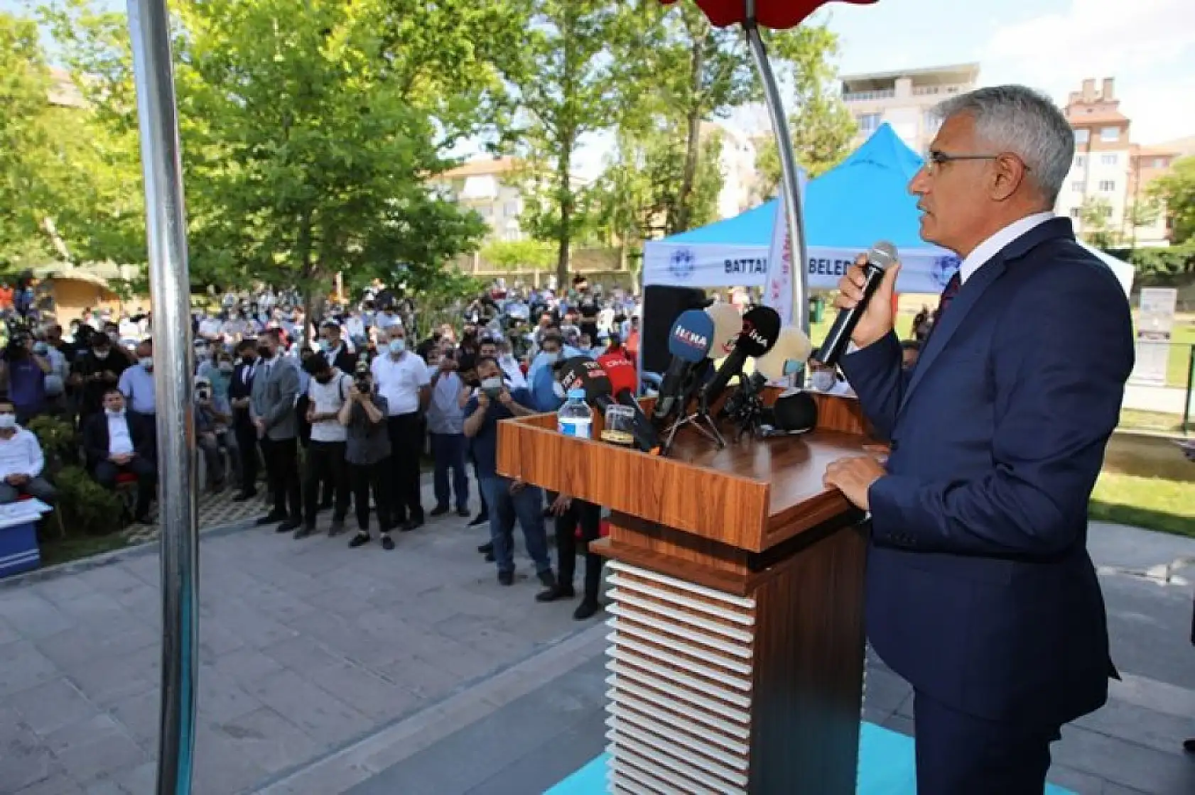Gelincik Tepesi 678 Konutun Anahtar Teslim Töreni Düzenlendi