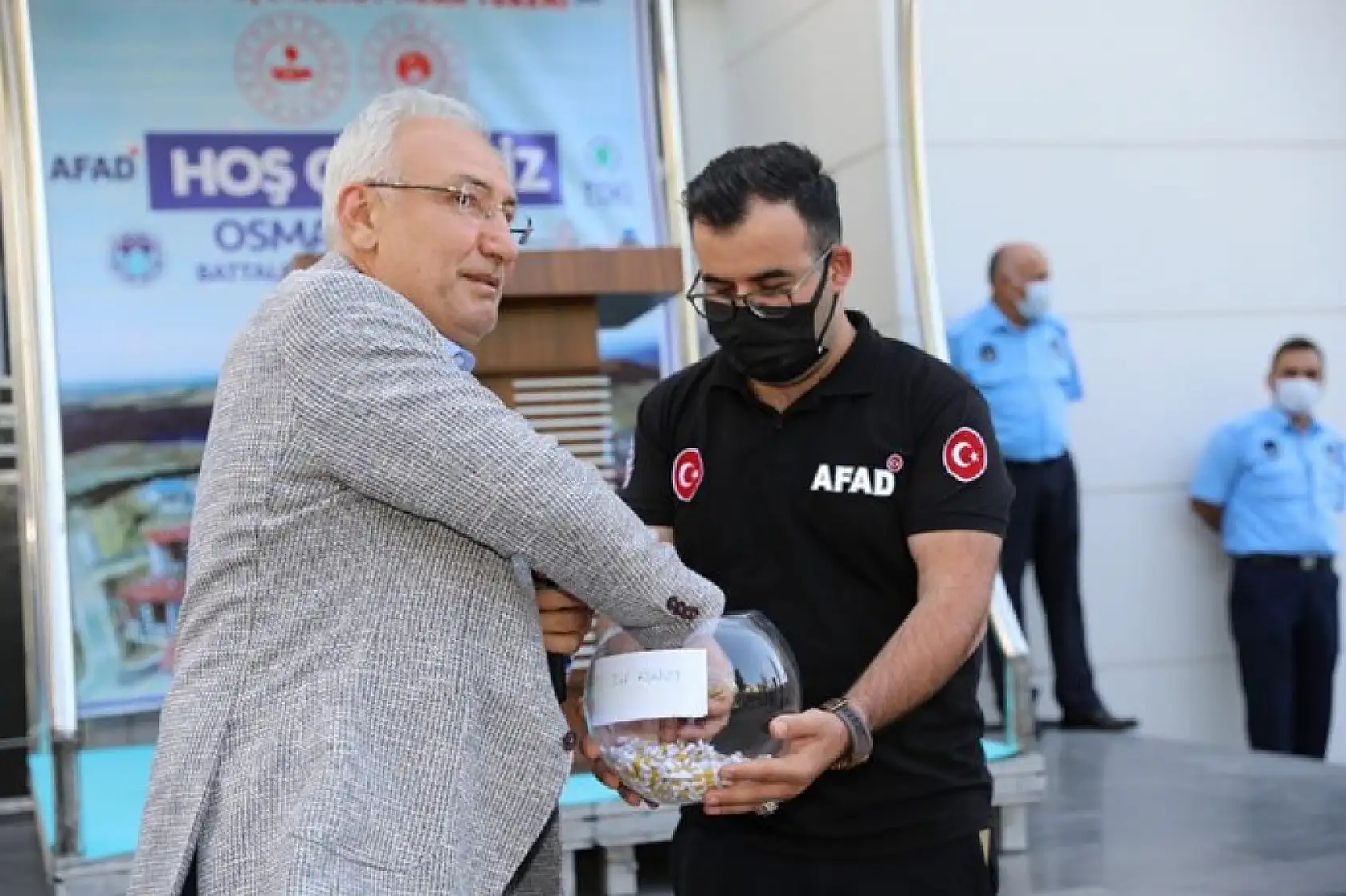 Gelincik Tepesi 678 Konutun Anahtar Teslim Töreni Düzenlendi