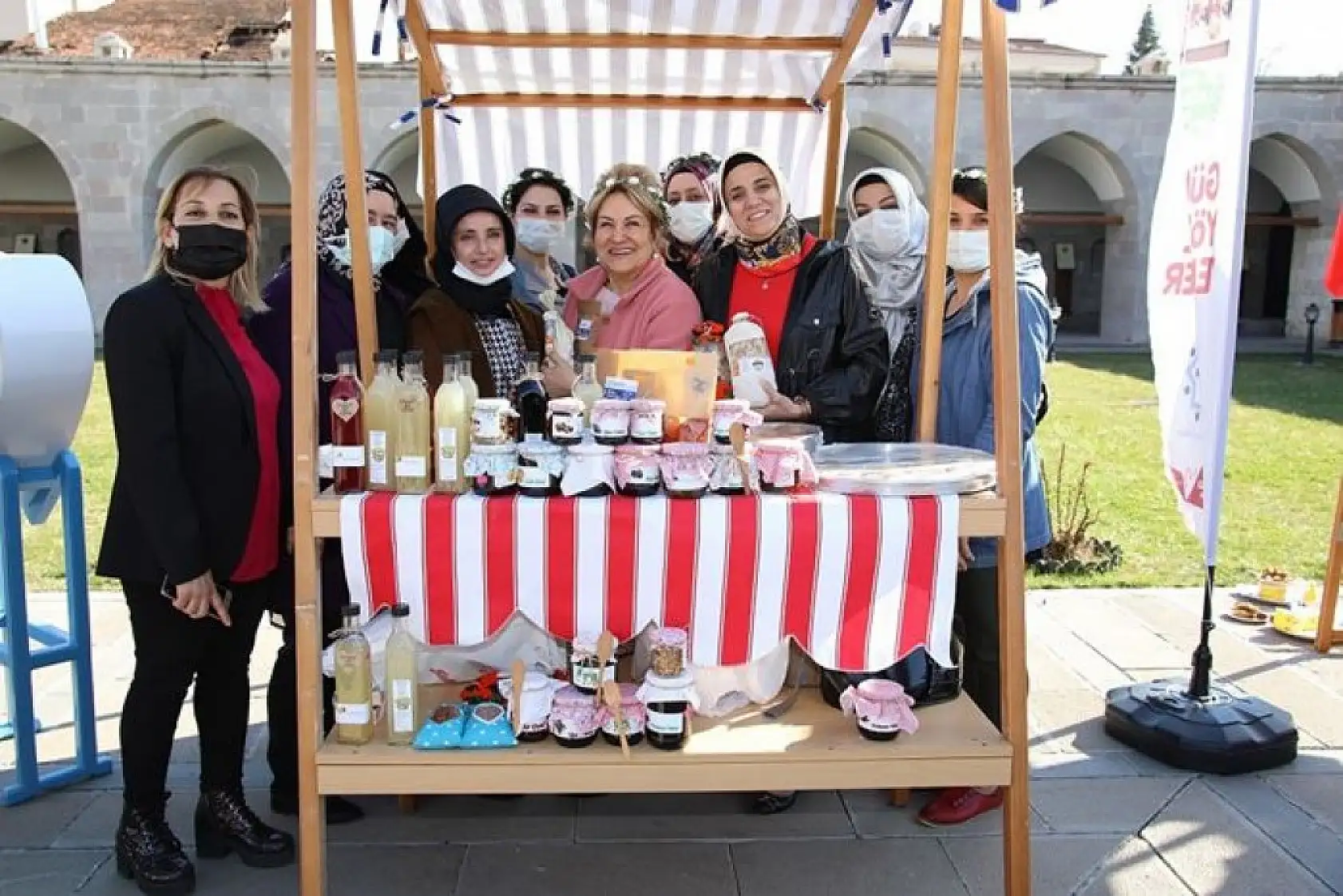 Kayısı Çiçeği Şenliği Konukları Battalgazi'ye Hayran Kaldı