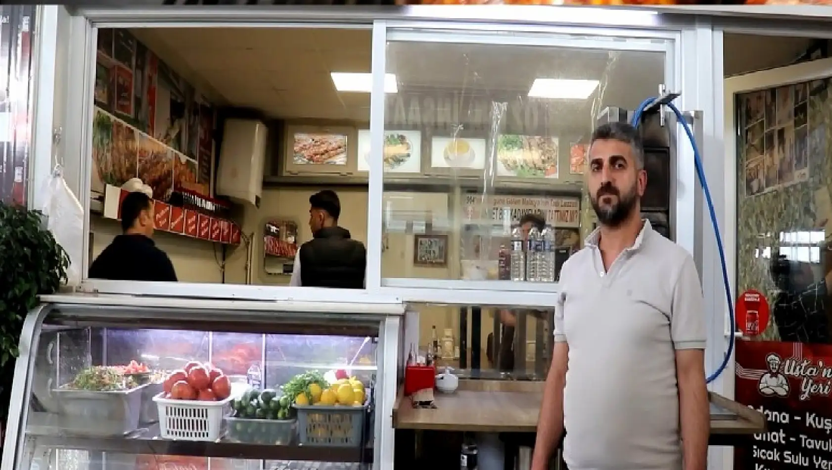Depremzede Esnaftan Anneler Gününe Özel Anlamlı Jest