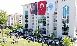 Gelincik Tepesi 678 Konutun Anahtar Teslim Töreni Düzenlendi