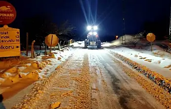 Büyükşehir Mahalle Yollarını Açmaya Devam Ediyor