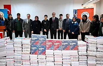 Yeşilyurt Belediyesi'nden Öğrencilere TYT-AYT Kaynak Kitap Desteği!