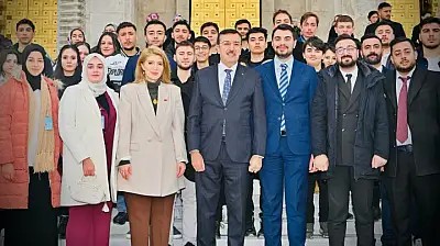 Milletvekili Ölmeztoprak'tan Gençlere Gazi Meclis'te Anlamlı Buluşma