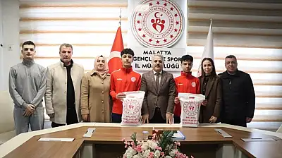 Röveşata Gol Genç Yetenekleri Zirveye Taşıdı