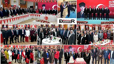 Valilik Resepsiyonunda Cumhuriyet'in 102. Yılı  Coşkuyla Kutlandı