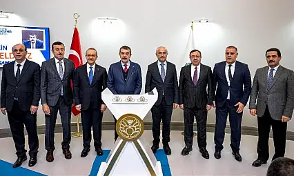 Bakan Tekin'den Başkan Sami Er'e Ziyaret