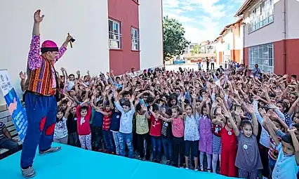 'Kukla Necati İle Çevre Bilinci ve İpli Kukla Şenliği' Çocuk Oyununa Bakanlıktan Destek