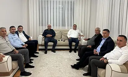 MHP Malatya Teşkilatı Sahada' Hayırlı Günler Komşum' Ziyaretleri Sürüyor