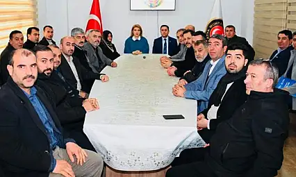 Milletvekili Ölmeztoprak Muhtarlarla Bir Araya Geldi