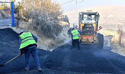 Prof. Dr. Geçit' İlçemizin Ulaşım Alt Yapısına Uzun Vadeli Katkı Sunuyoruz'