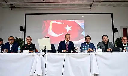 Vali Yavuz: Farklı Görüşler Olabilir Önemli Olan Ortak Bir Akılda Buluşmaktır!