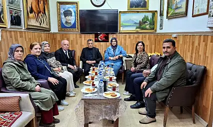 Vatansever Gençlik Eğitim ve Kültür Derneği Yönetimi Toplandı