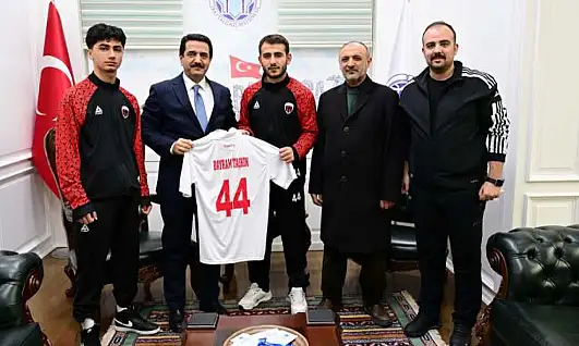 Başkan Taşkın: Gençlerimizi Sporla Geleceğe Hazırlıyoruz!