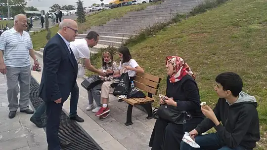İyi Parti Battalgazi İlçe Teşkilatından Kitap Fuarına Ziyaret
