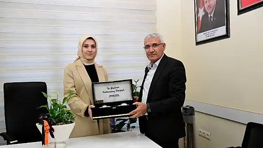 Başkan Güder'den Göreve Başlayan Kadın Kolları Başkanlarına Hayırlı Olsun Ziyareti